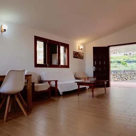 Canteros De Belgara Holiday home Frontera